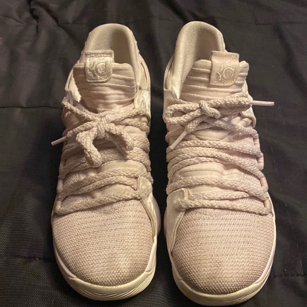 Nike KD 10 Aunt Pearl